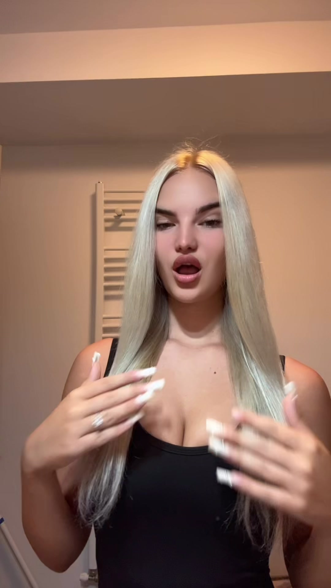 @Iulia_22