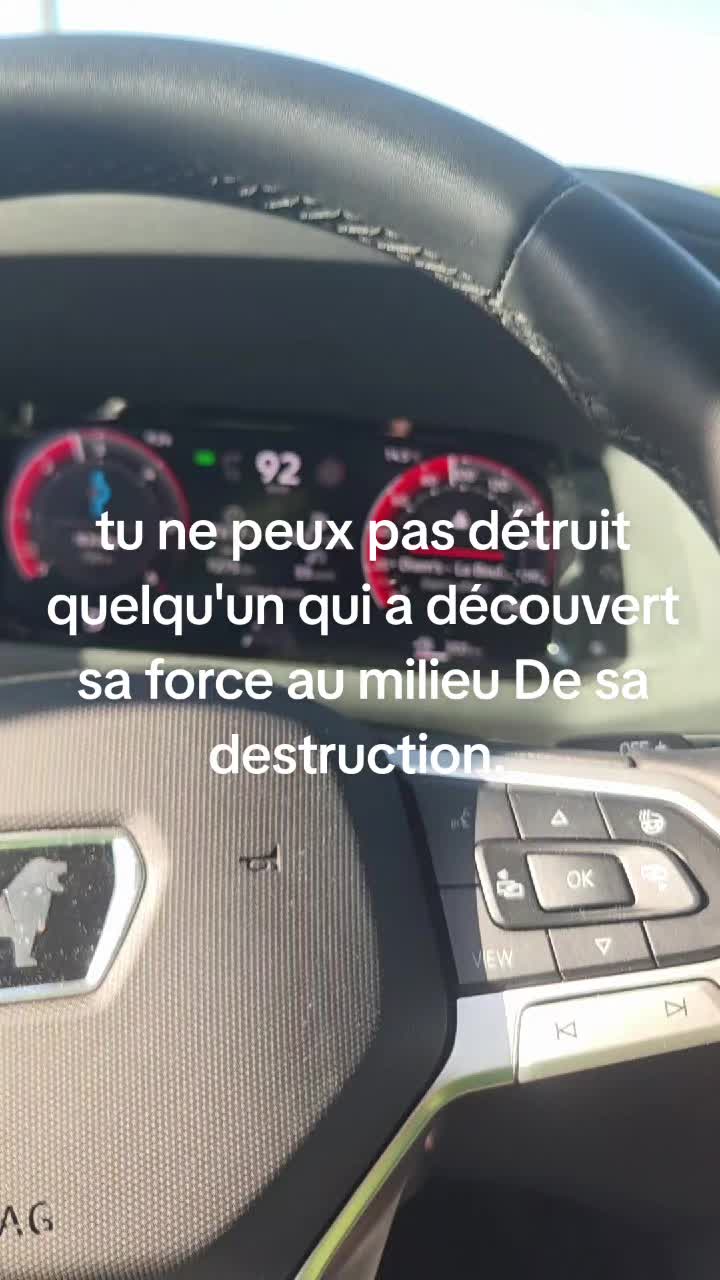@●●\____/●●