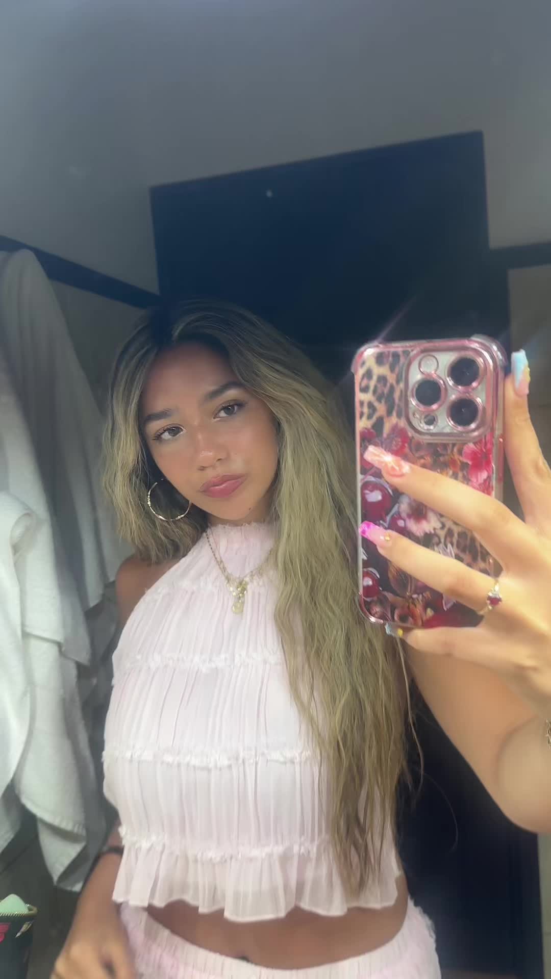 @𝐜𝐚𝐬𝐞𝐲 𝐥𝐨𝐧𝐭𝐨𝐜