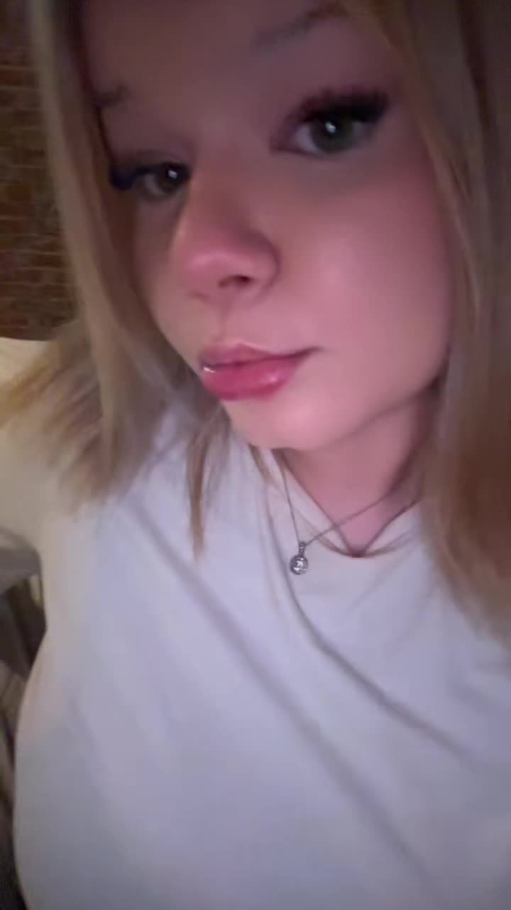 @neealovely_