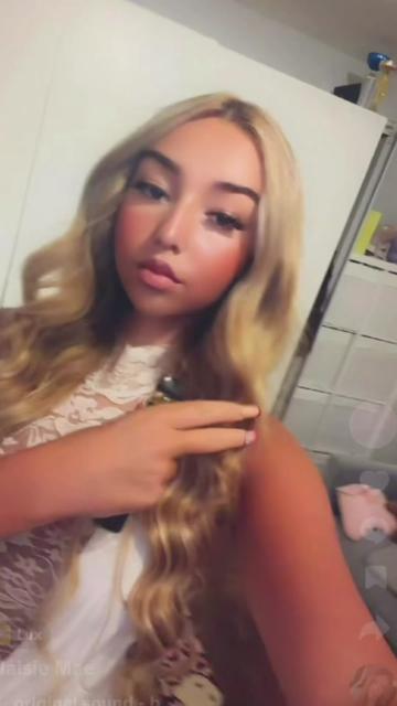 @Maisie Mae