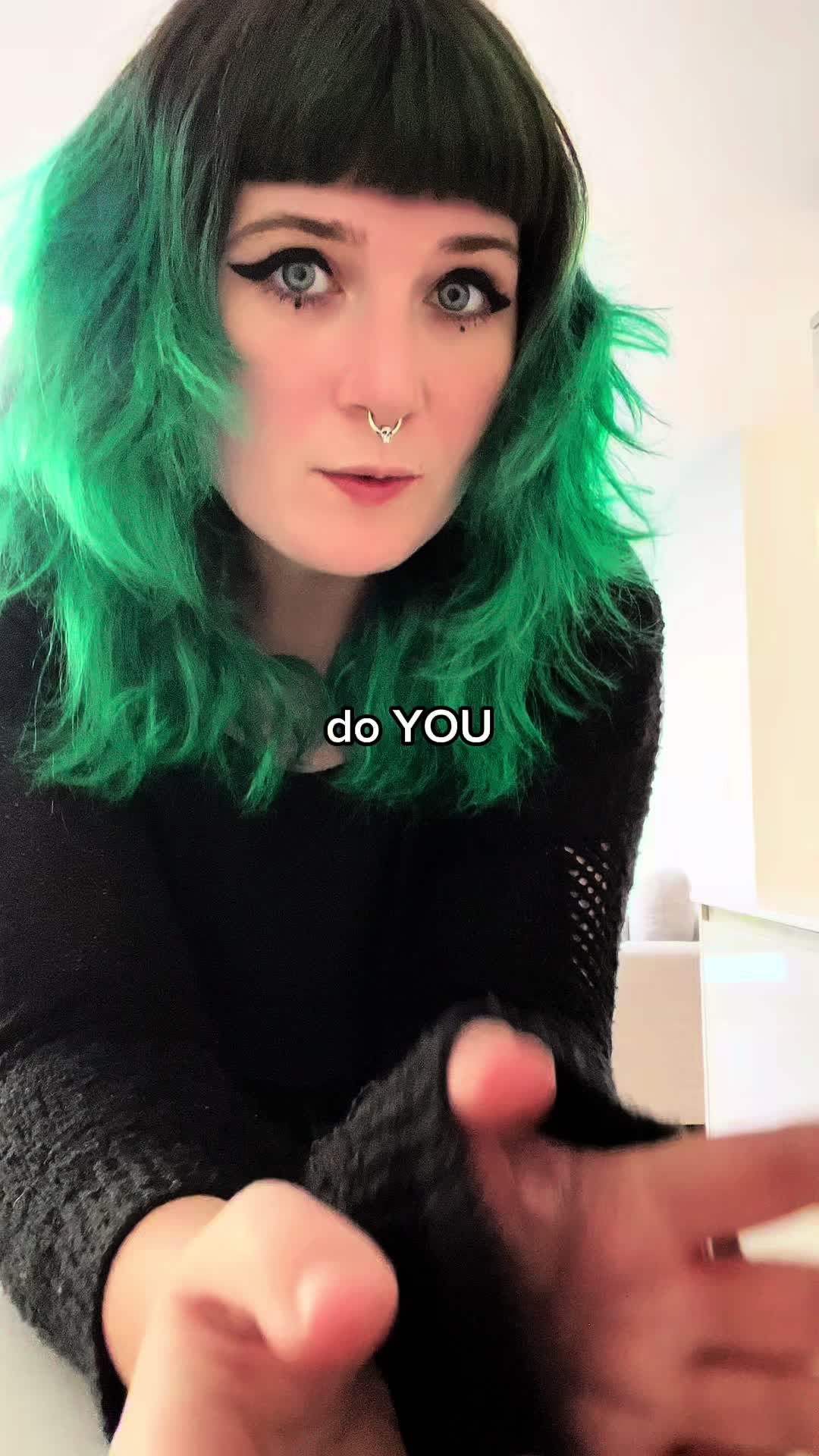 @Emo Witch