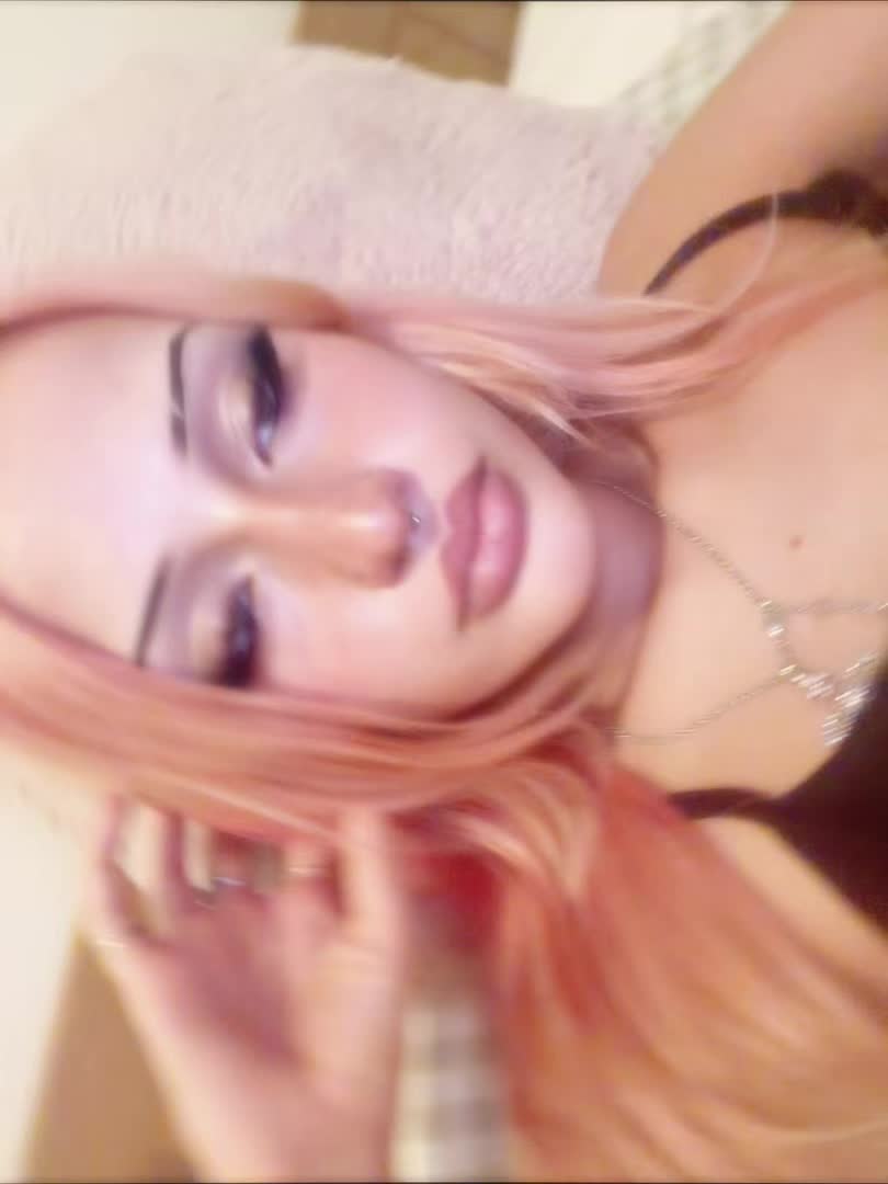 @maddi 🦢