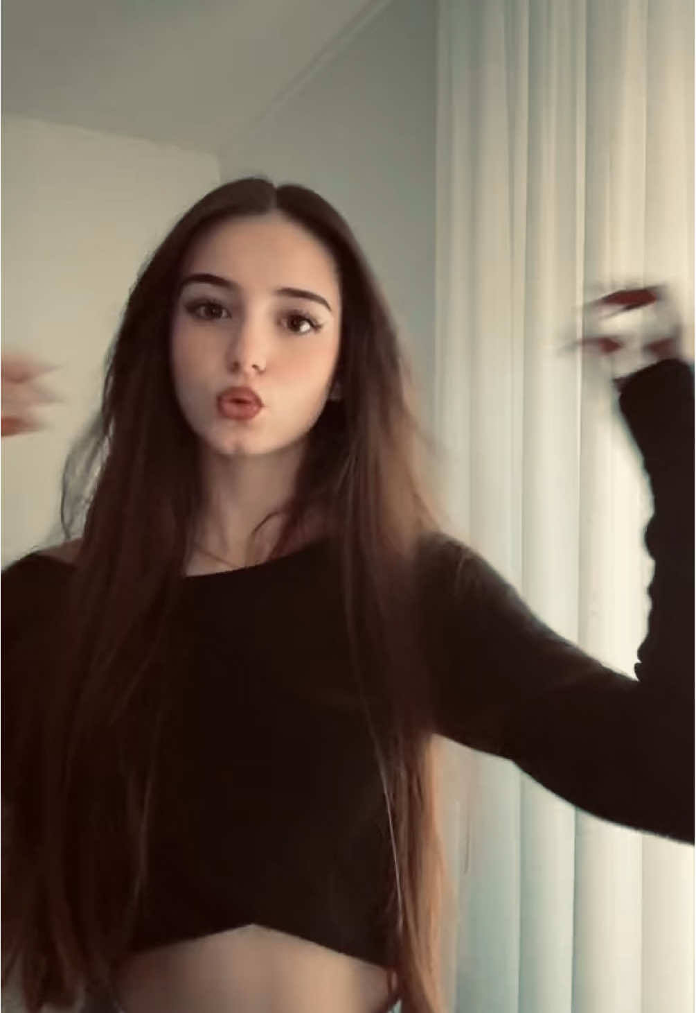 @𝐟𝐥𝐨𝐫𝐢𝐝𝐚🇦🇱