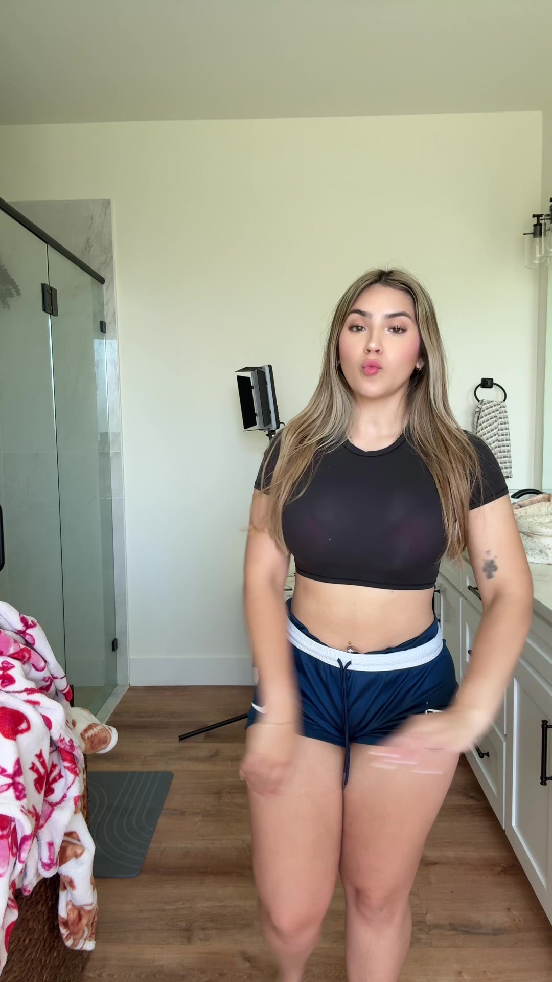 @nicolehill007