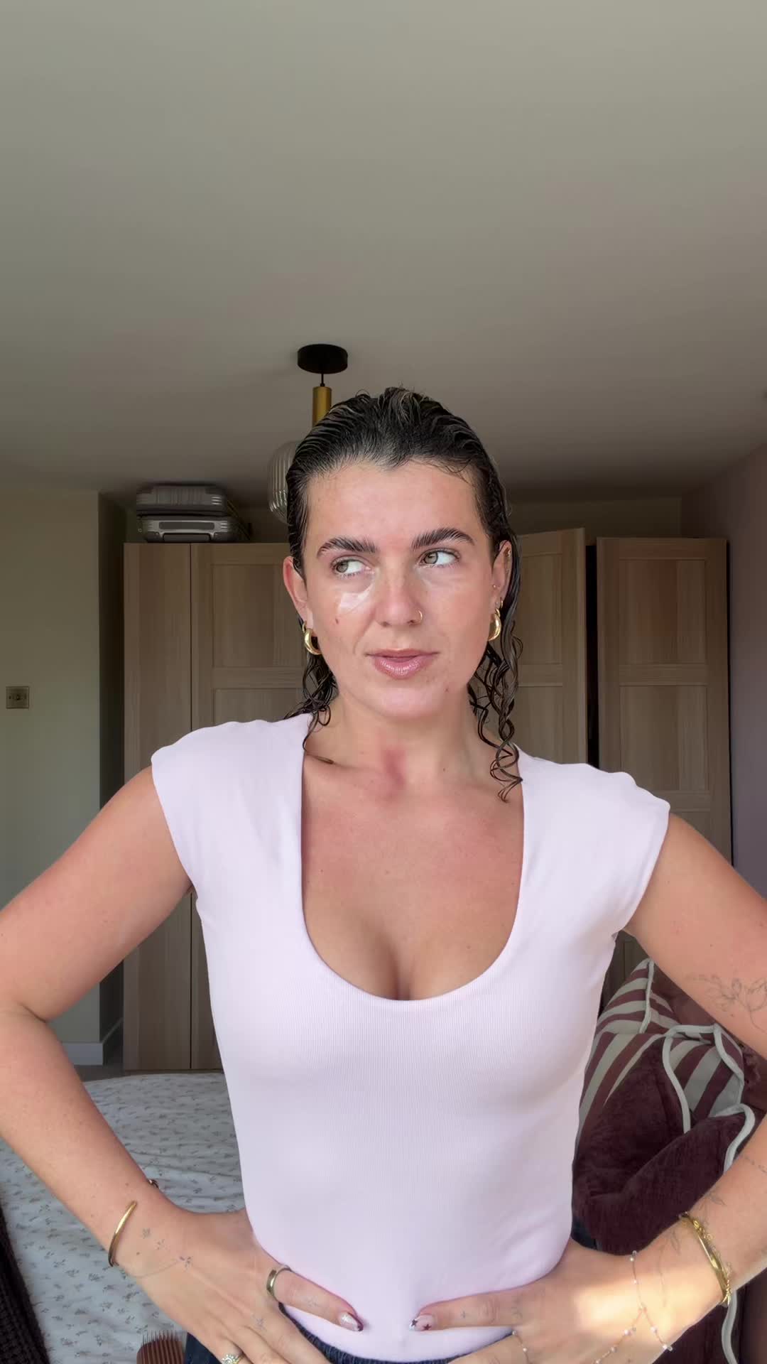 @elbuckles