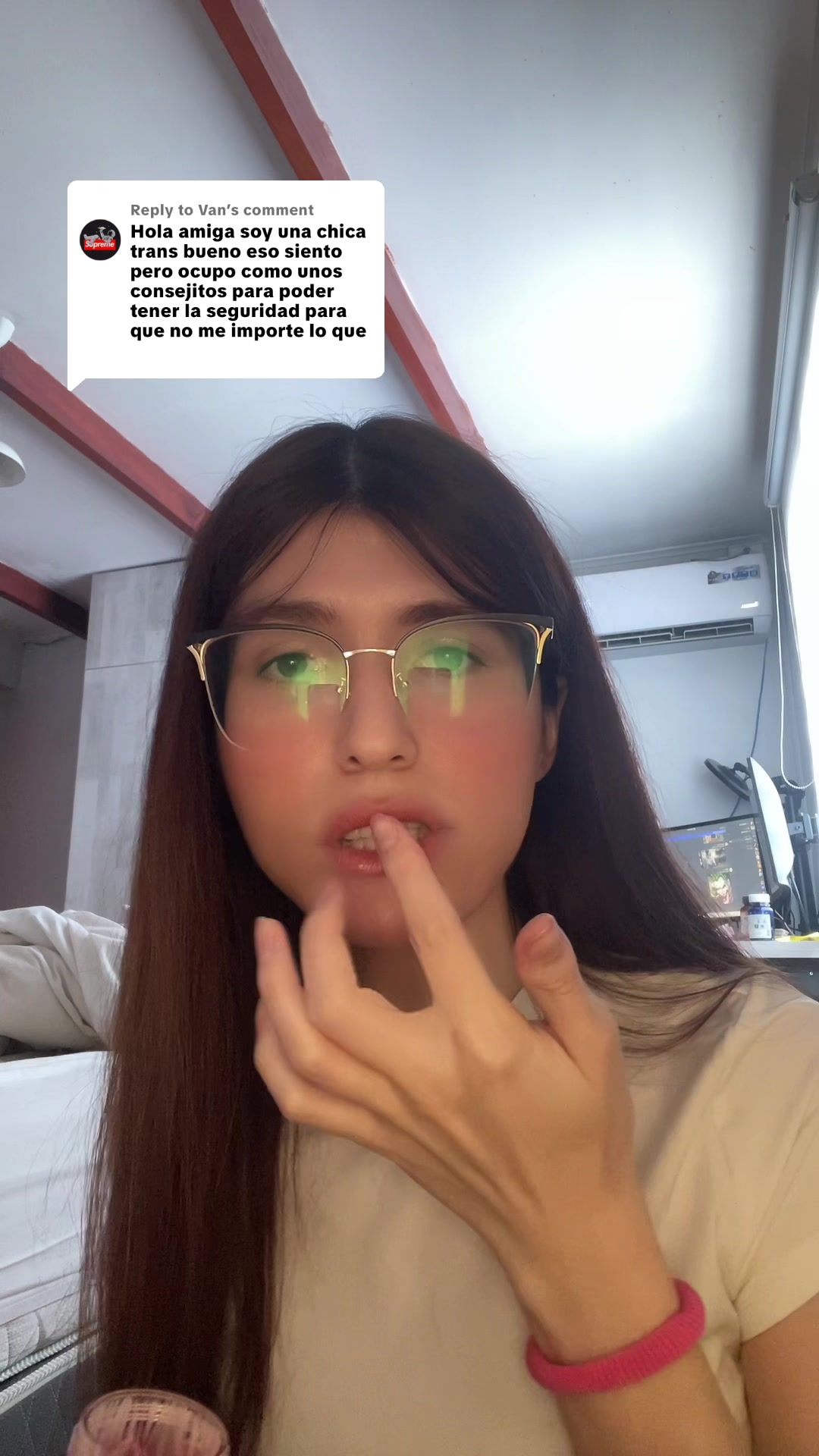 @Alinee