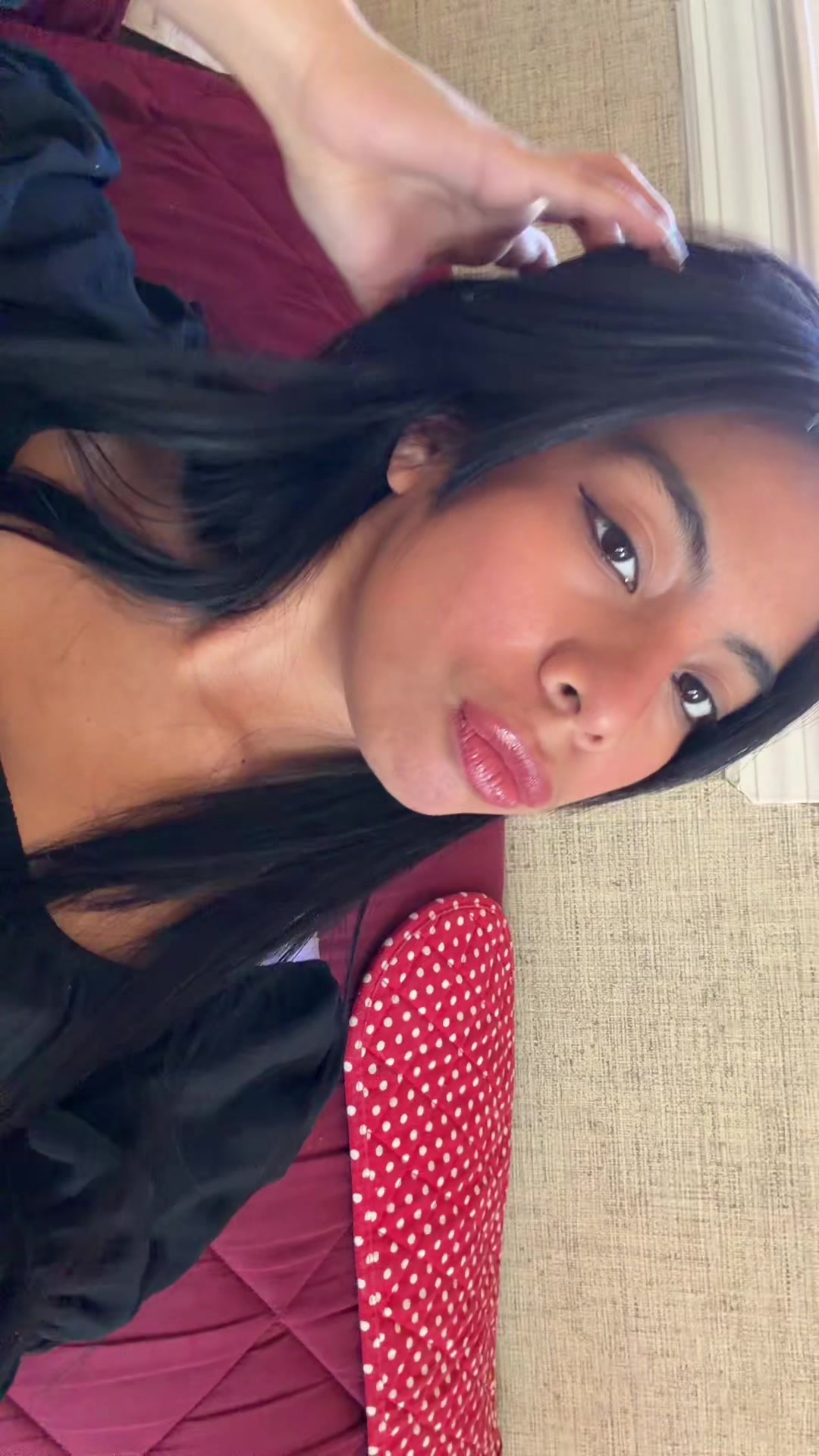@naomi
