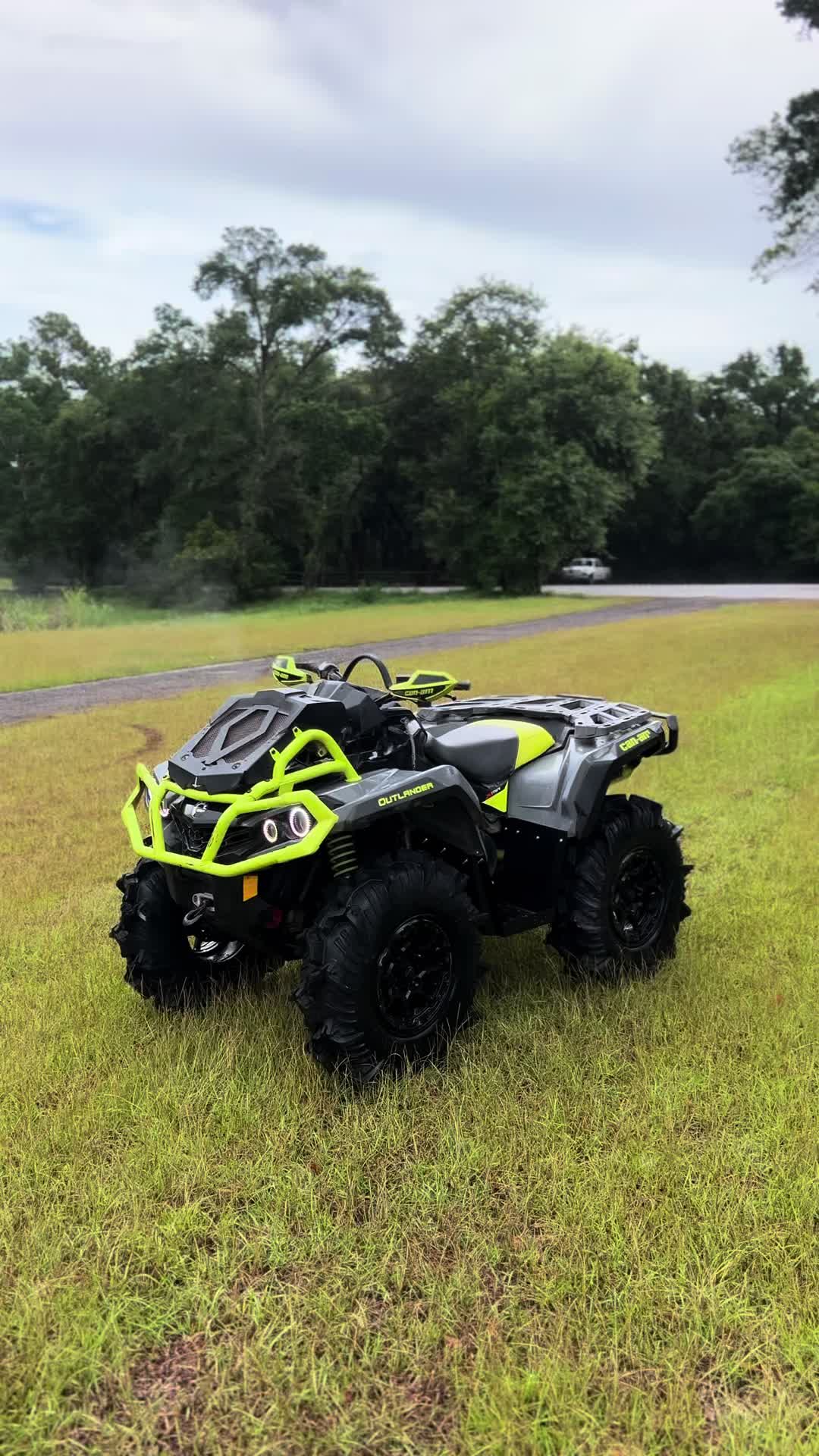 @Kollin on the canam🇺🇸