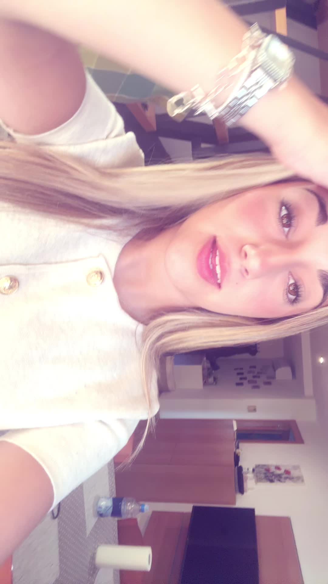 @xeeniiaaaa