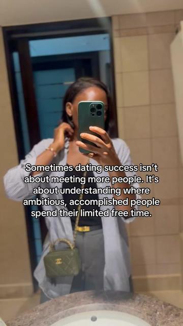 @Elite Dating Coach Monica