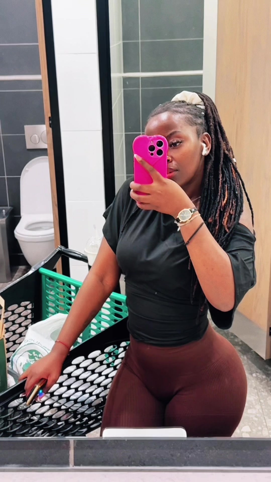@Thembelihle Chamane