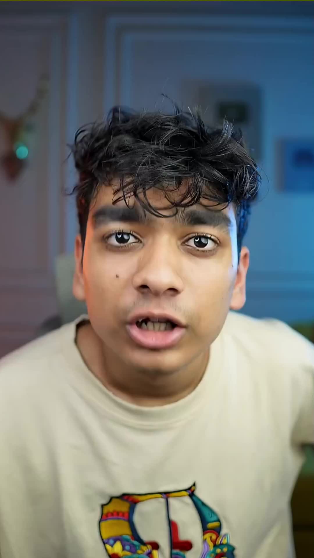 @FactoHolic
