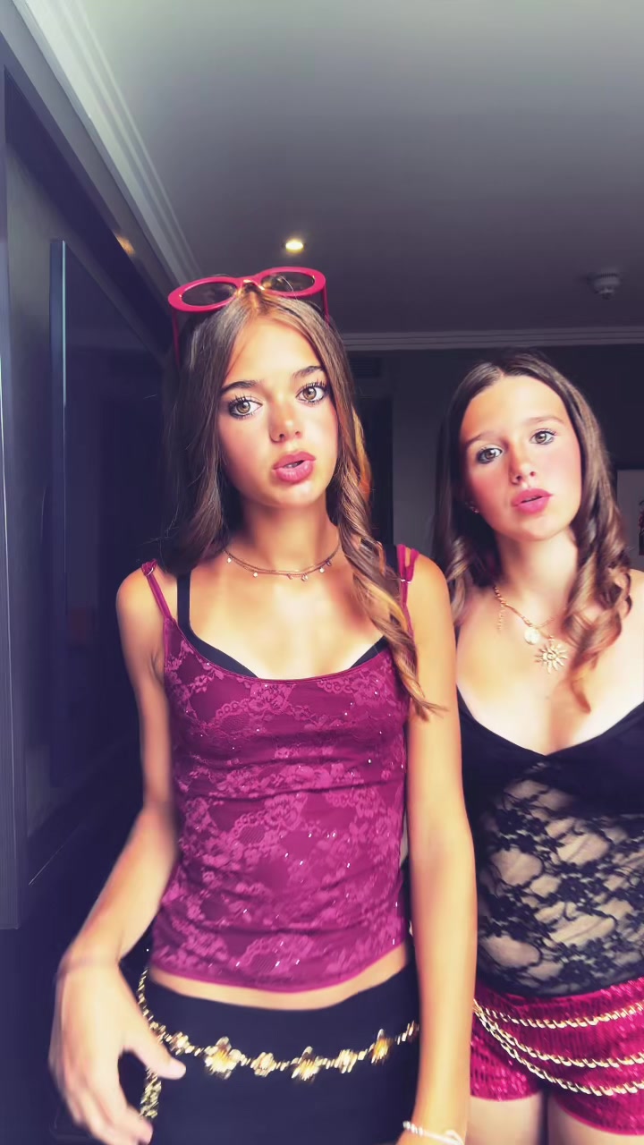 @🧞