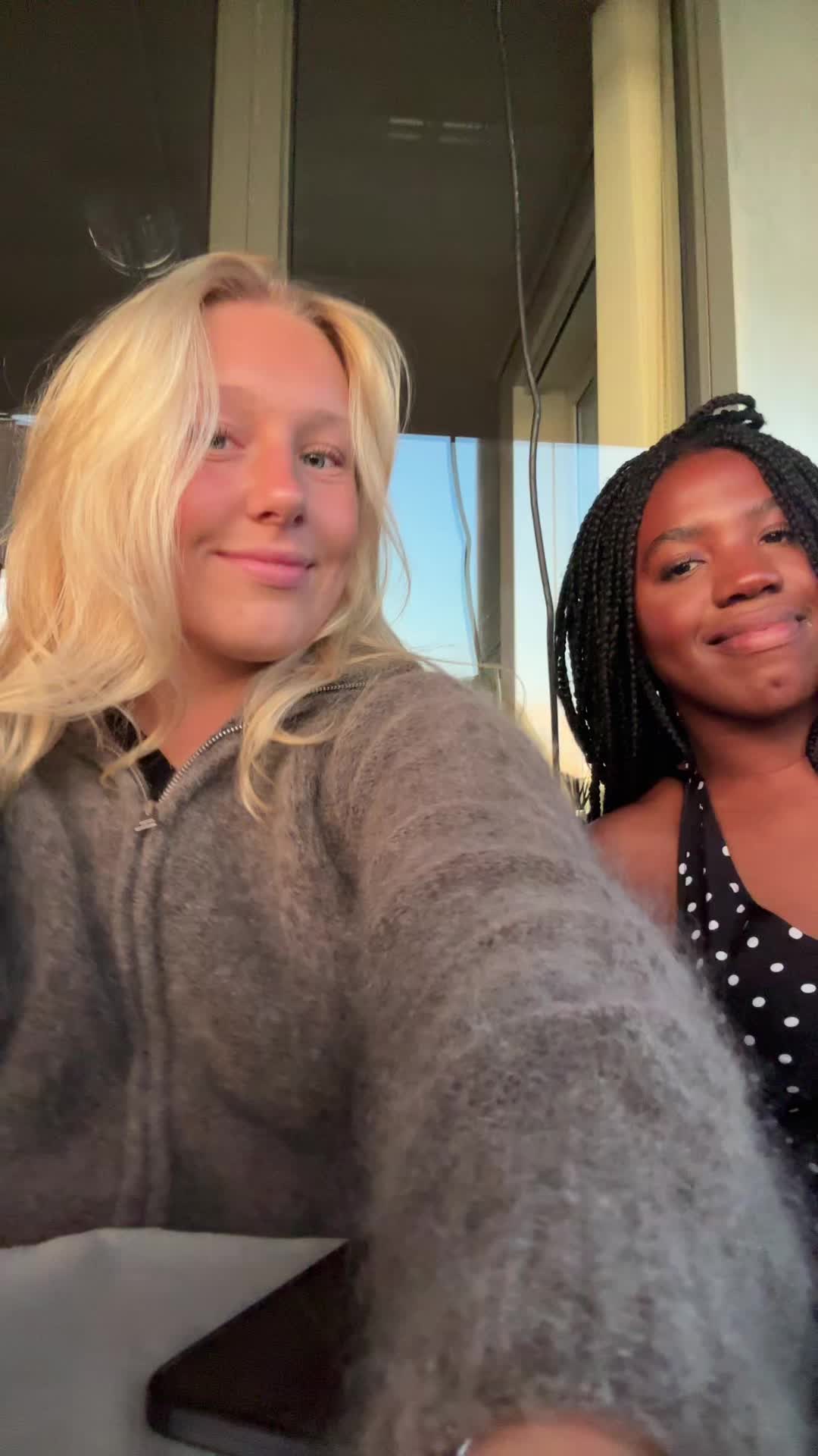@JULIE ØSTERUD