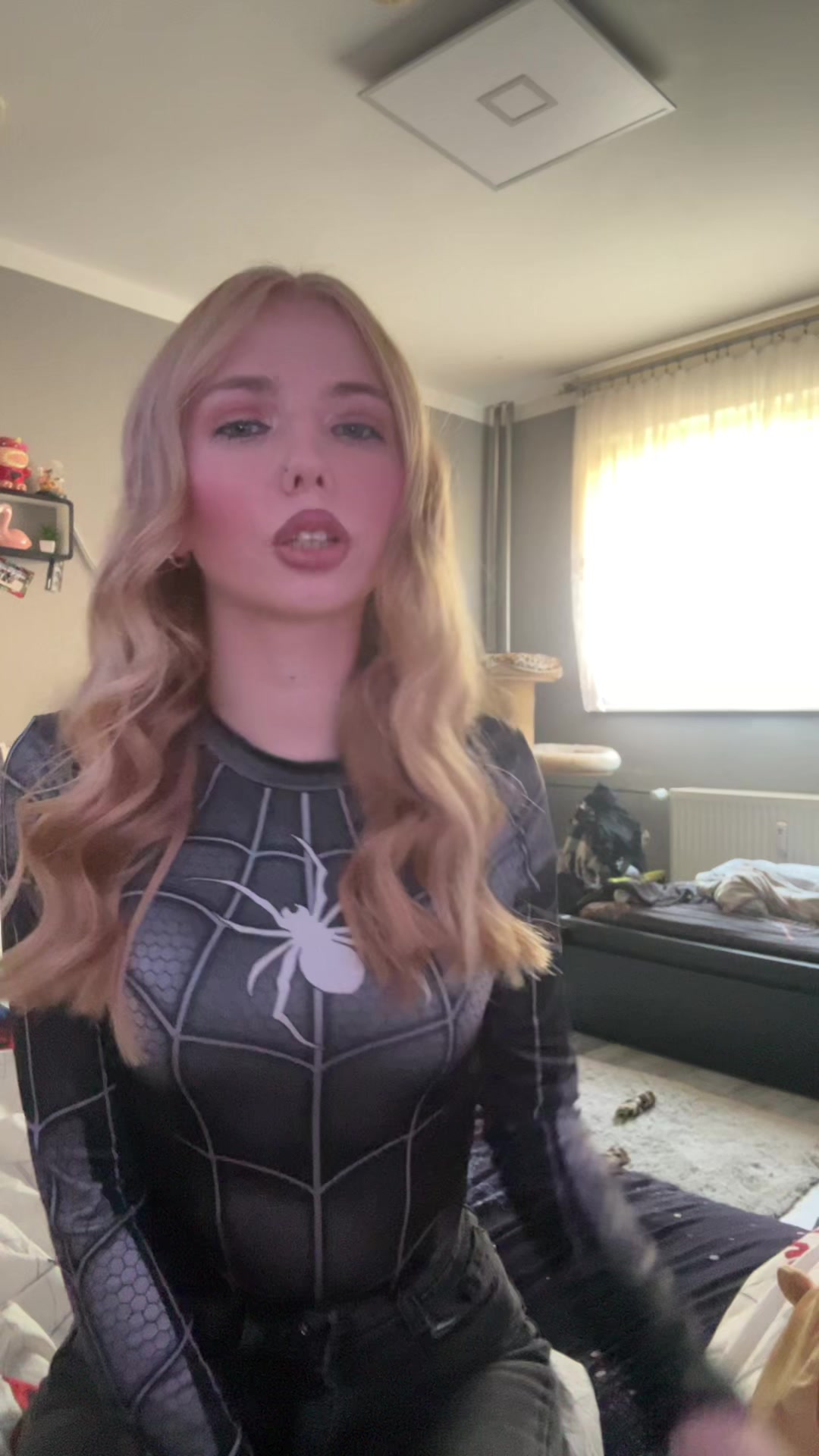 @jessy_b1n