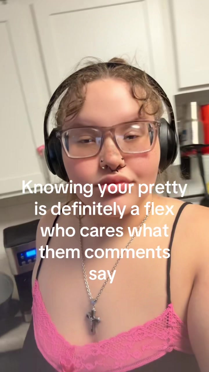 @Alexis🖤🤍