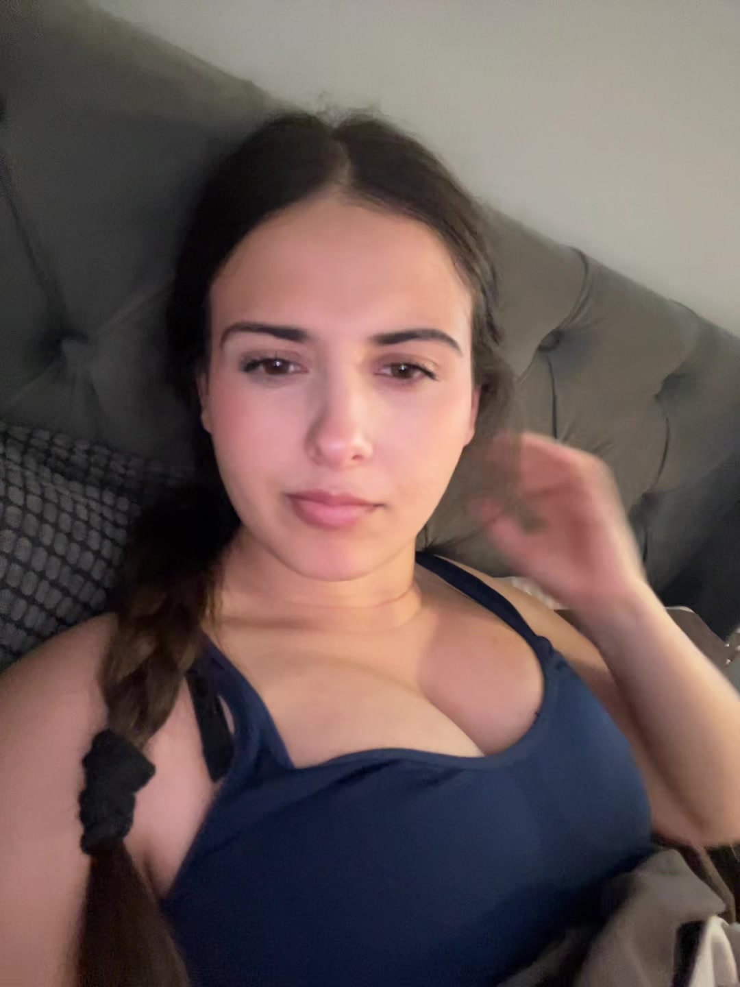 @Luna
