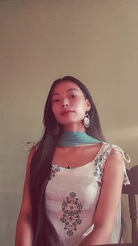 @Aneesha🖤