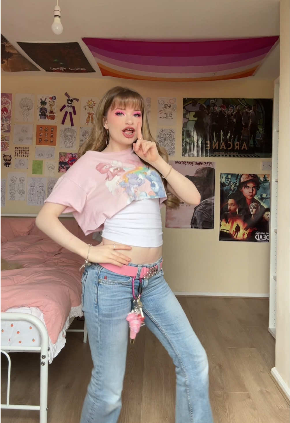@Brooke 👩&zwj;❤️&zwj;💋&zwj;👩