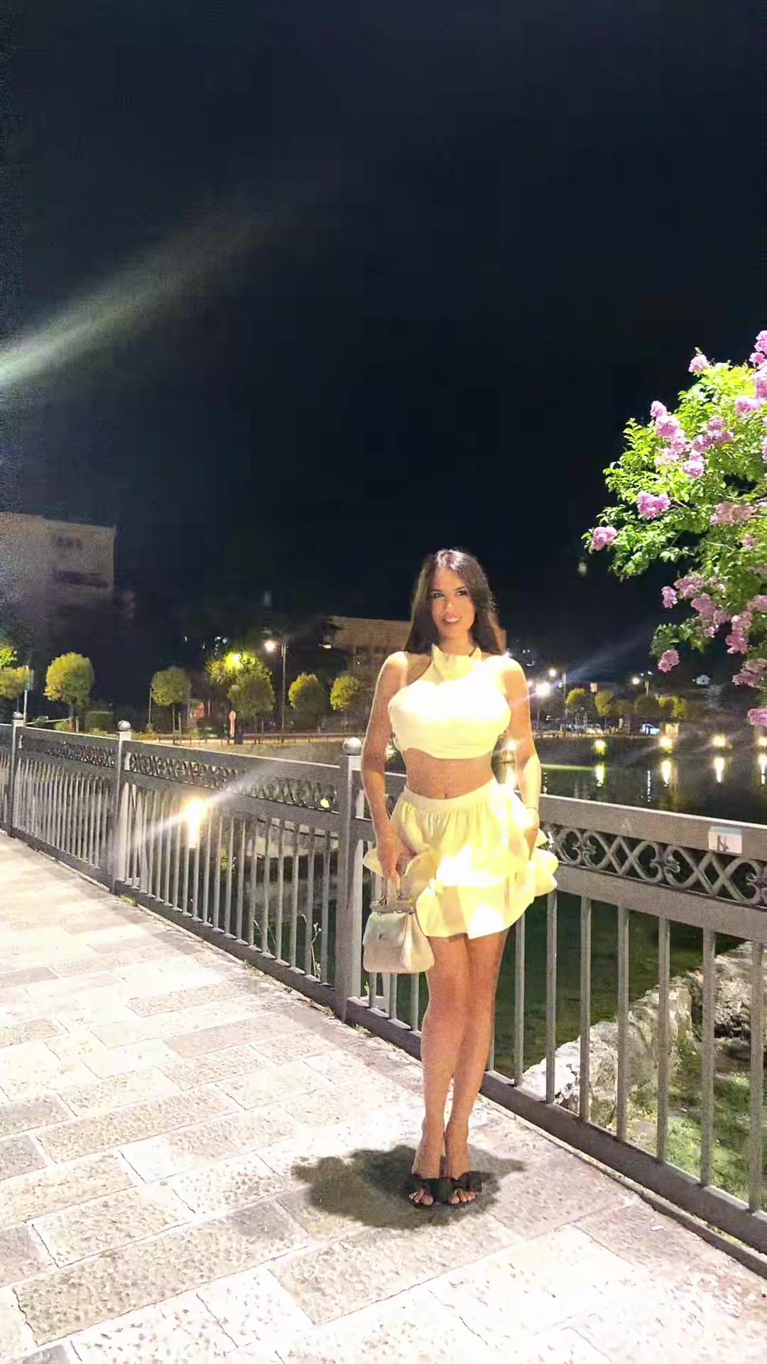 @elenadostic