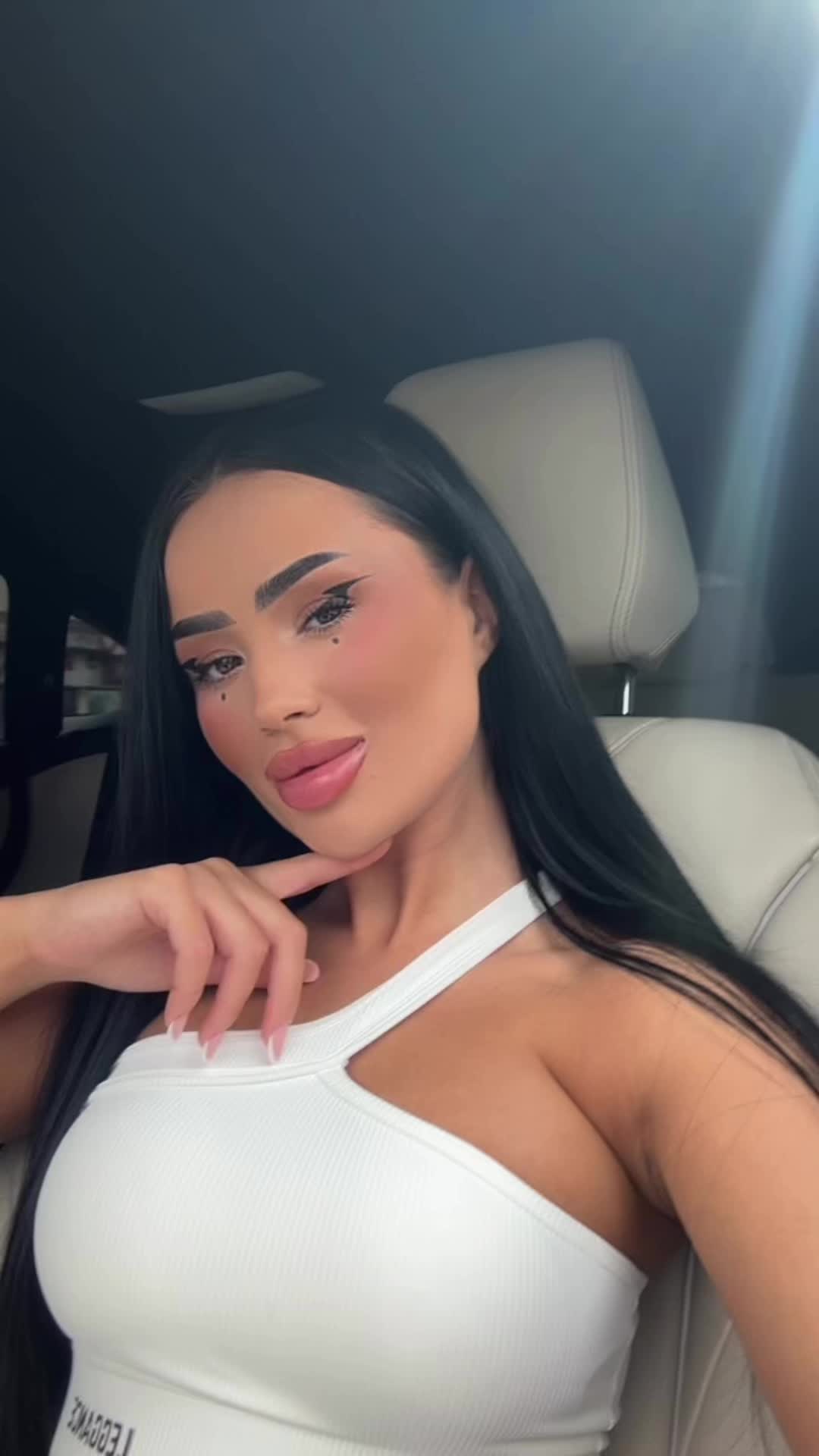 @EVELINA