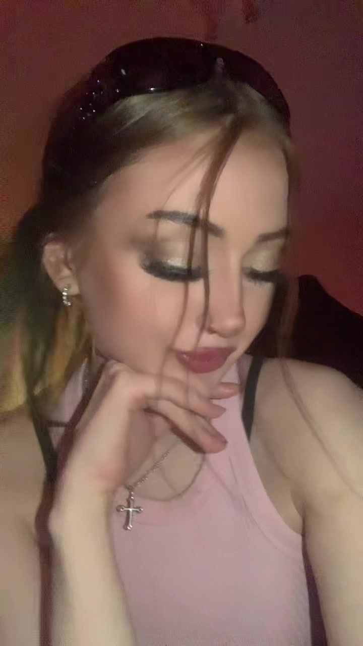 @emiliaemiv