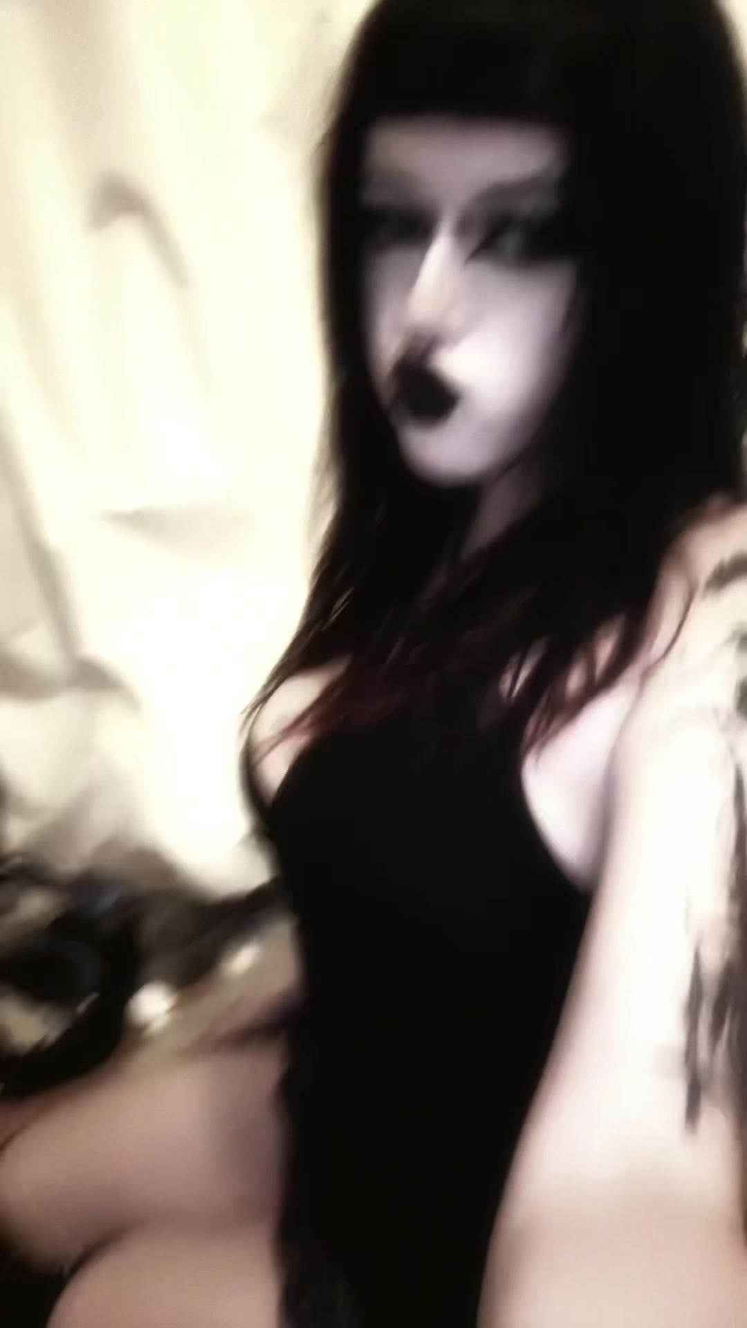 @J🕸️