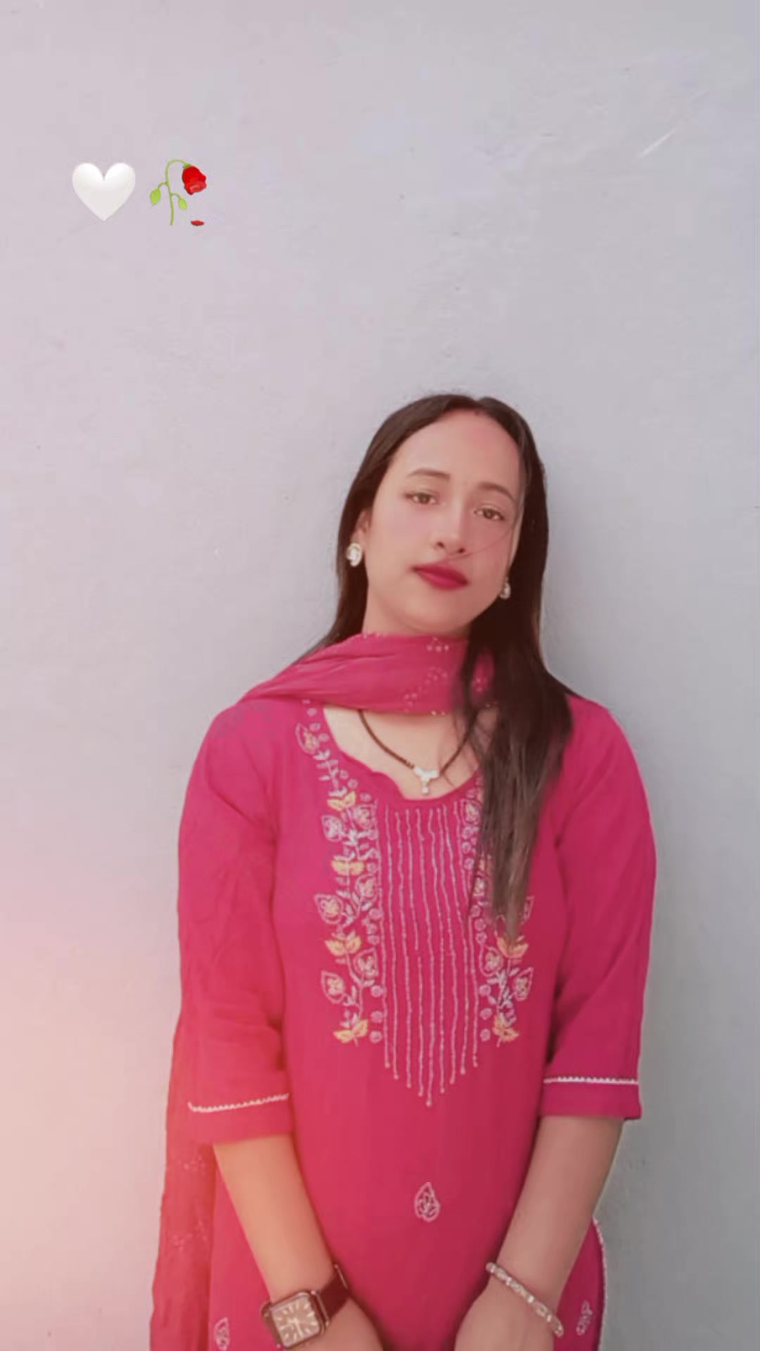 @prajala khadka❤️🥰