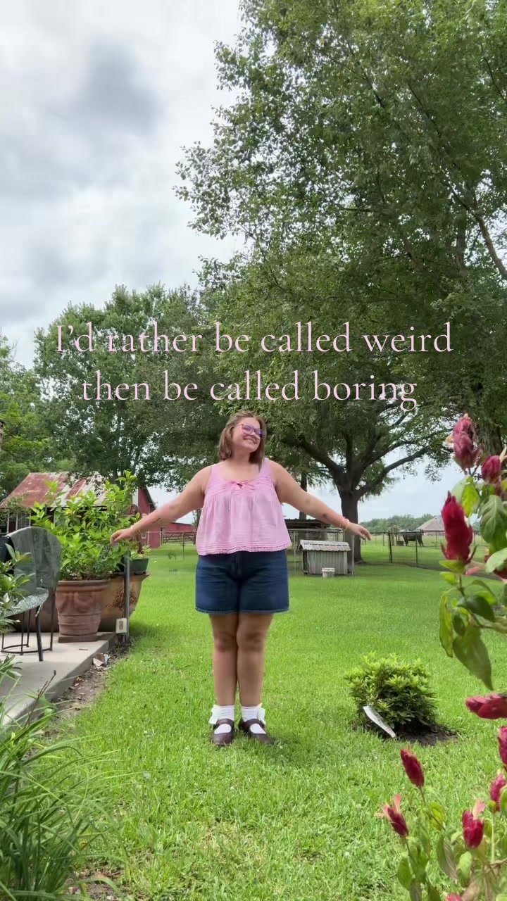 @blue_josie