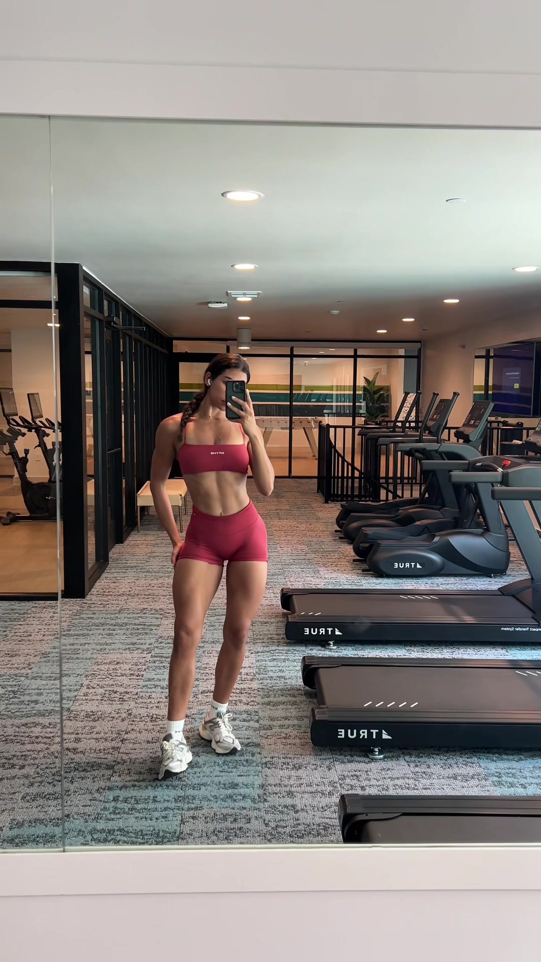 @zeynah🪽