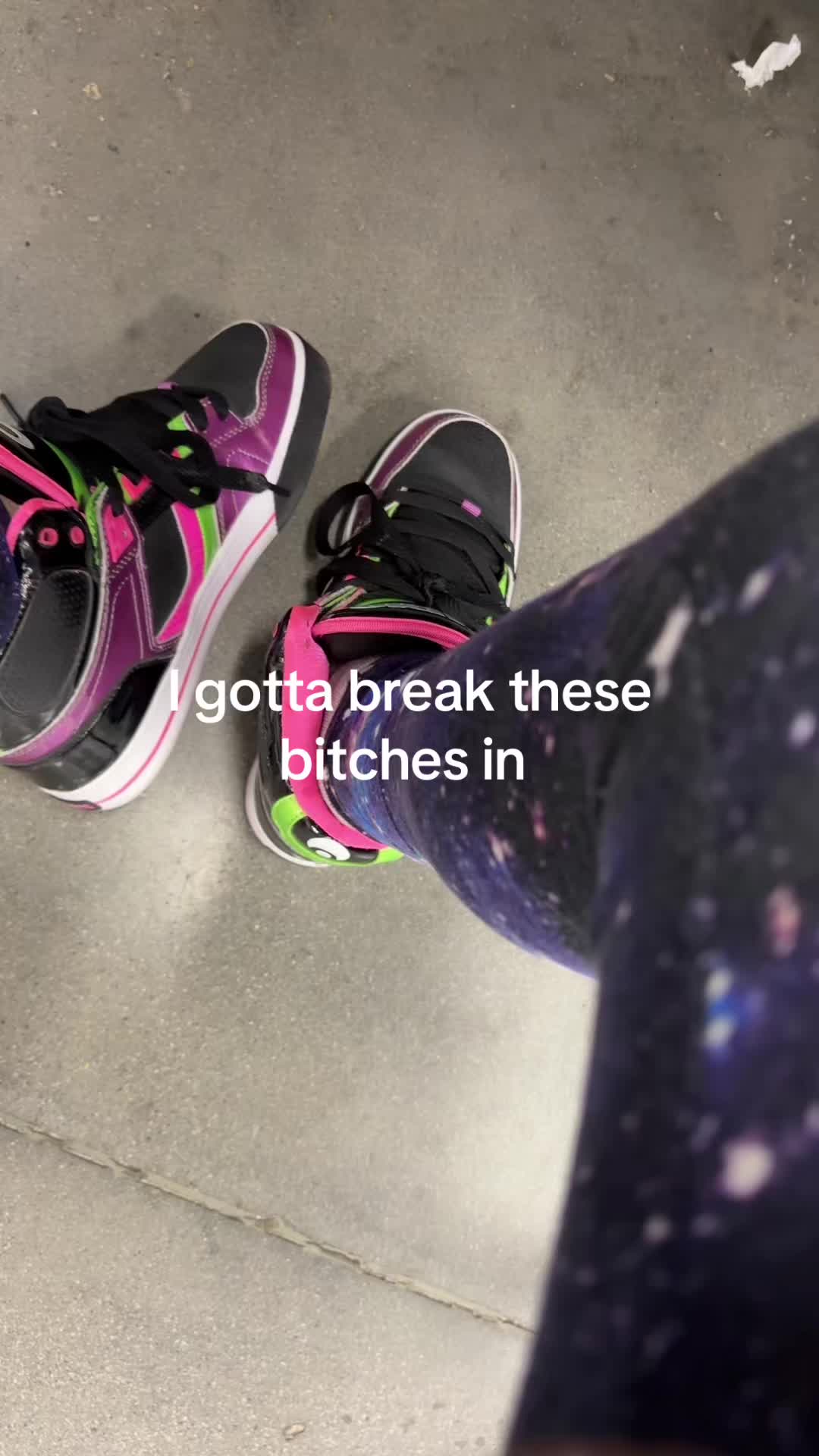 @🦄