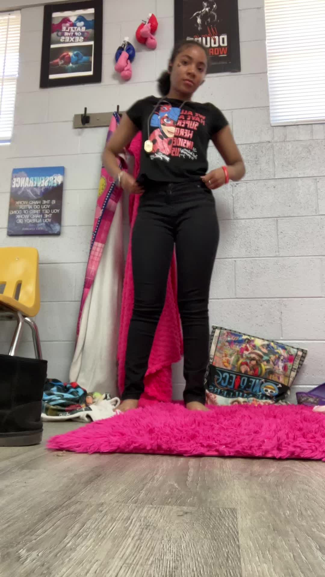 @missfabulousze