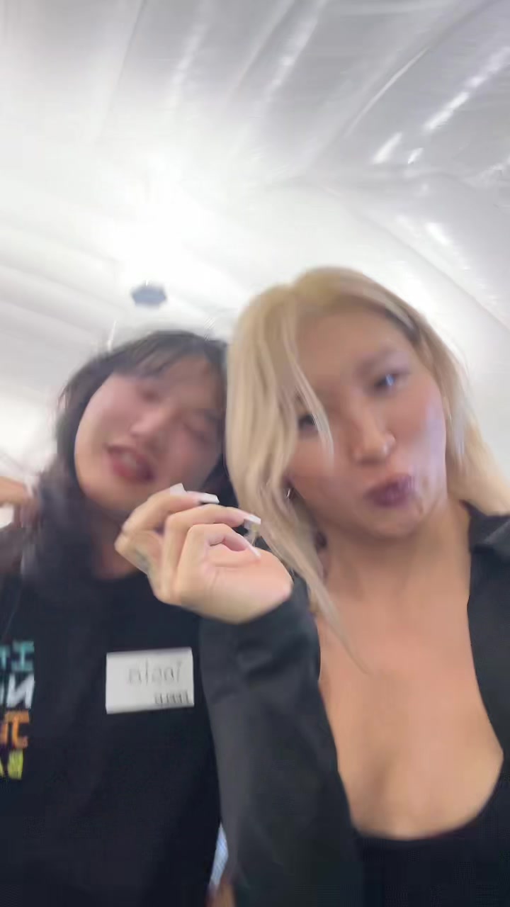 @CroixSinclair
