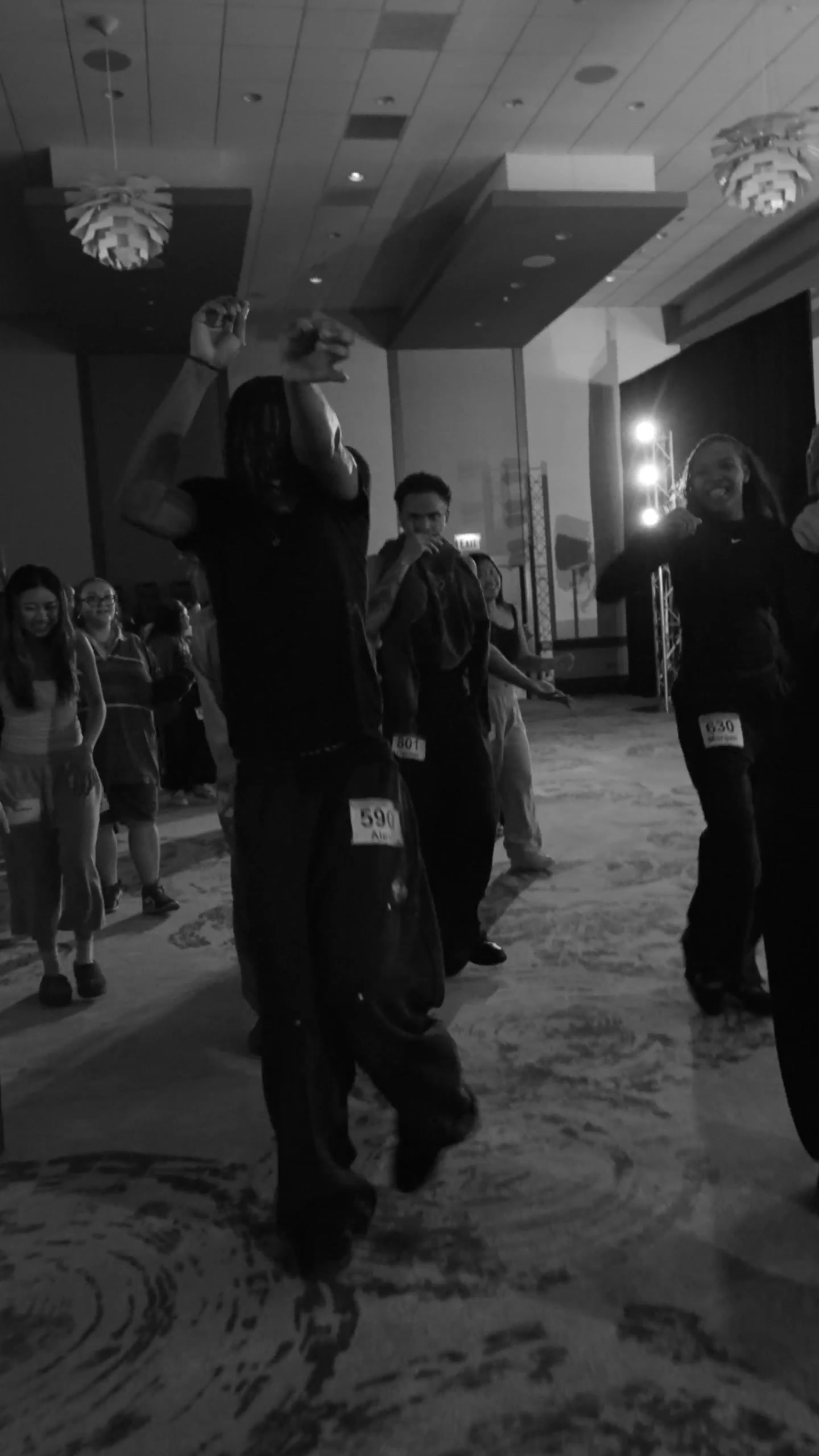 @Monsters Dance