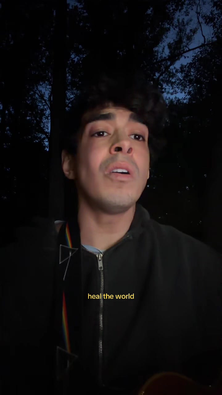 @Diego Fragnaud