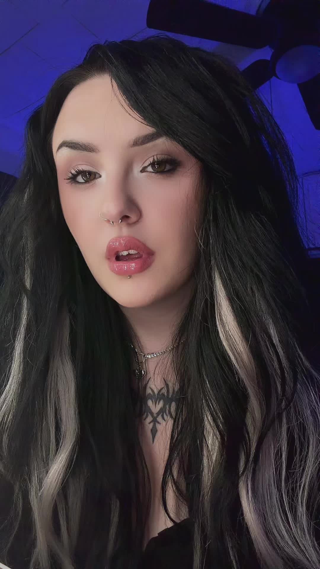 @lauren