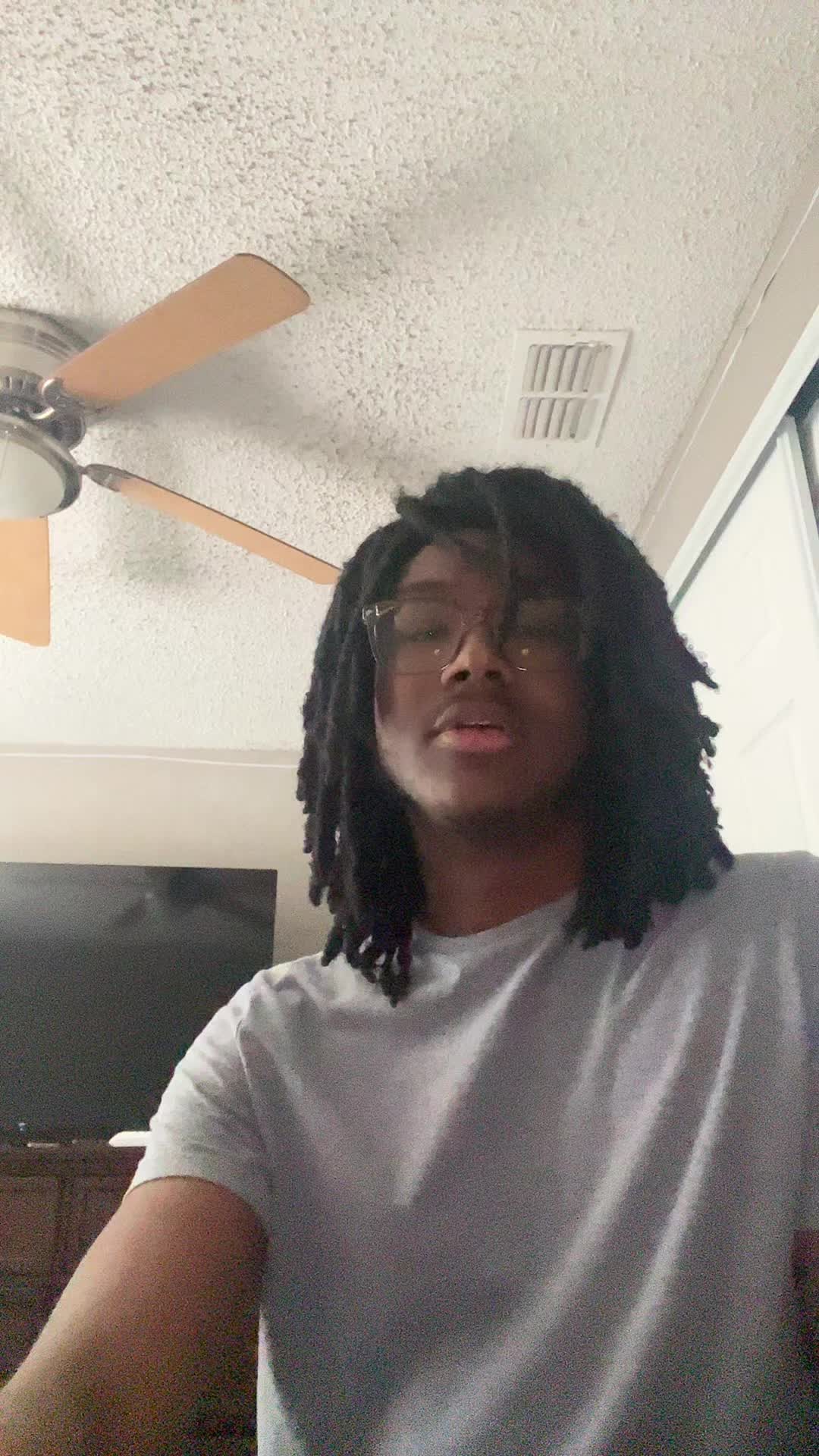 @TheCoolDelo