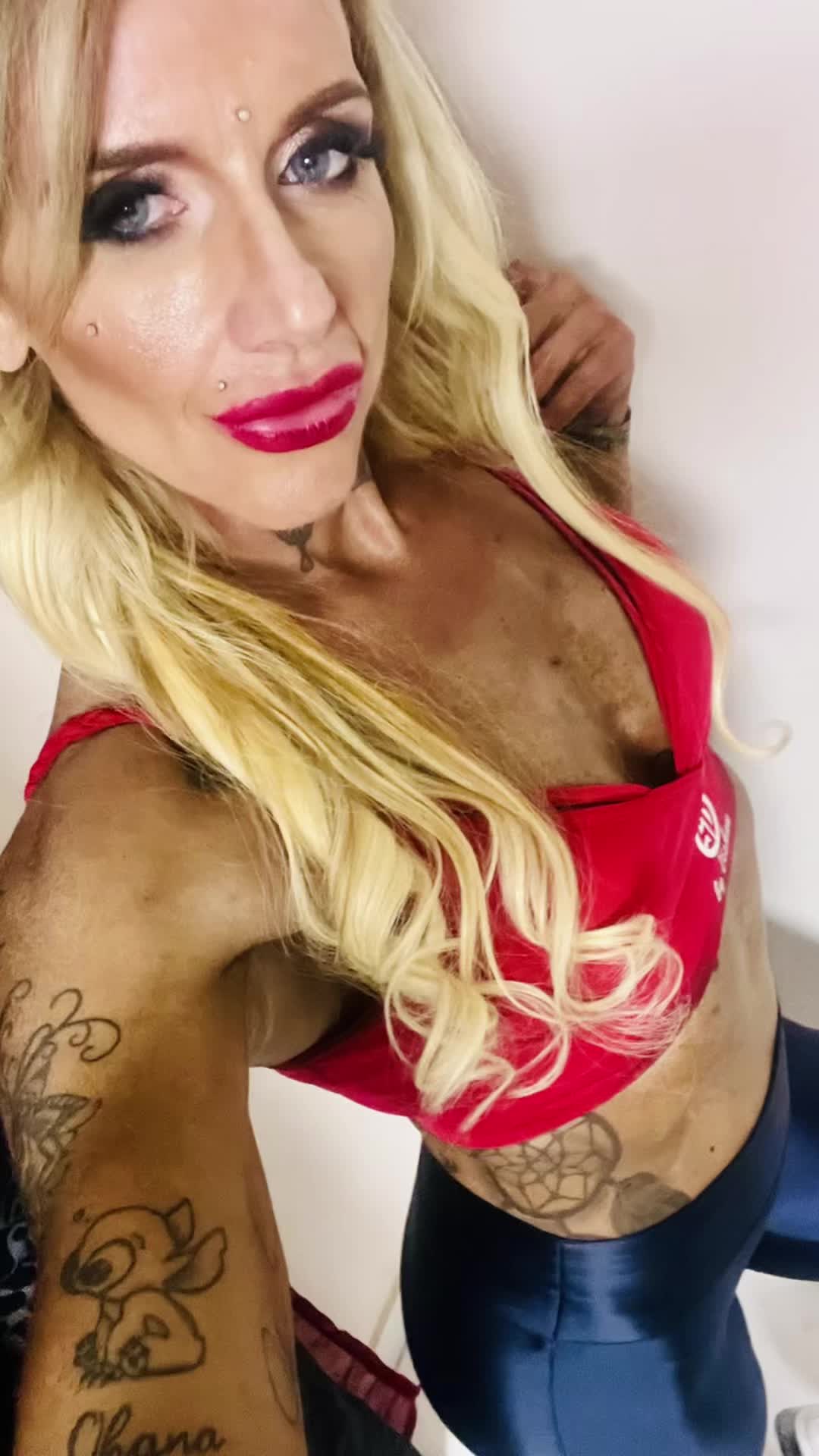 @Veronika