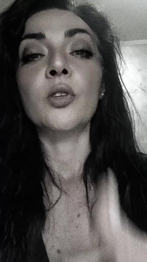 @maria82