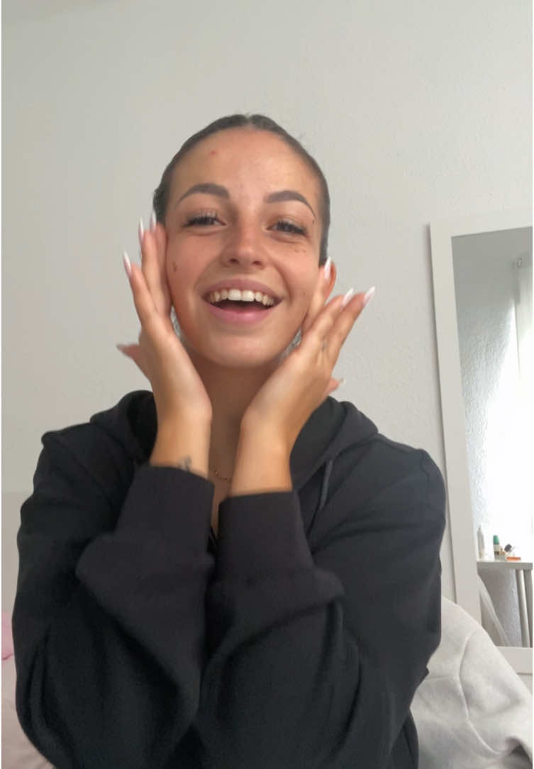 @MartinaCriconia