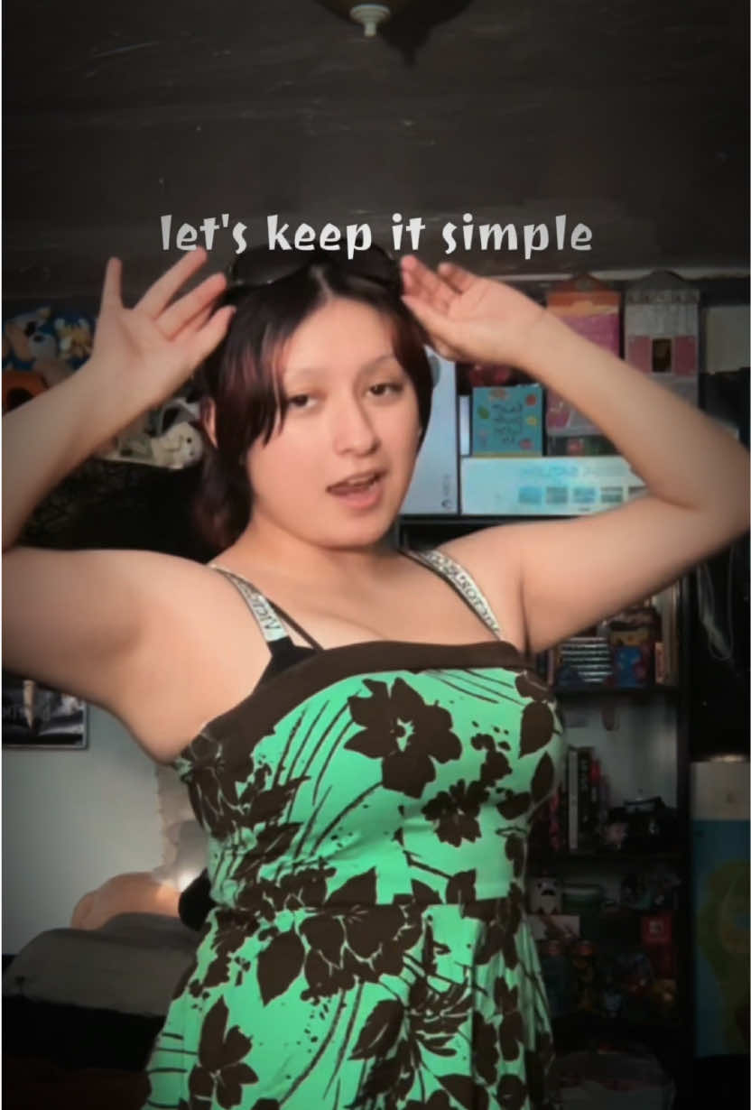 @gloomy_ari_