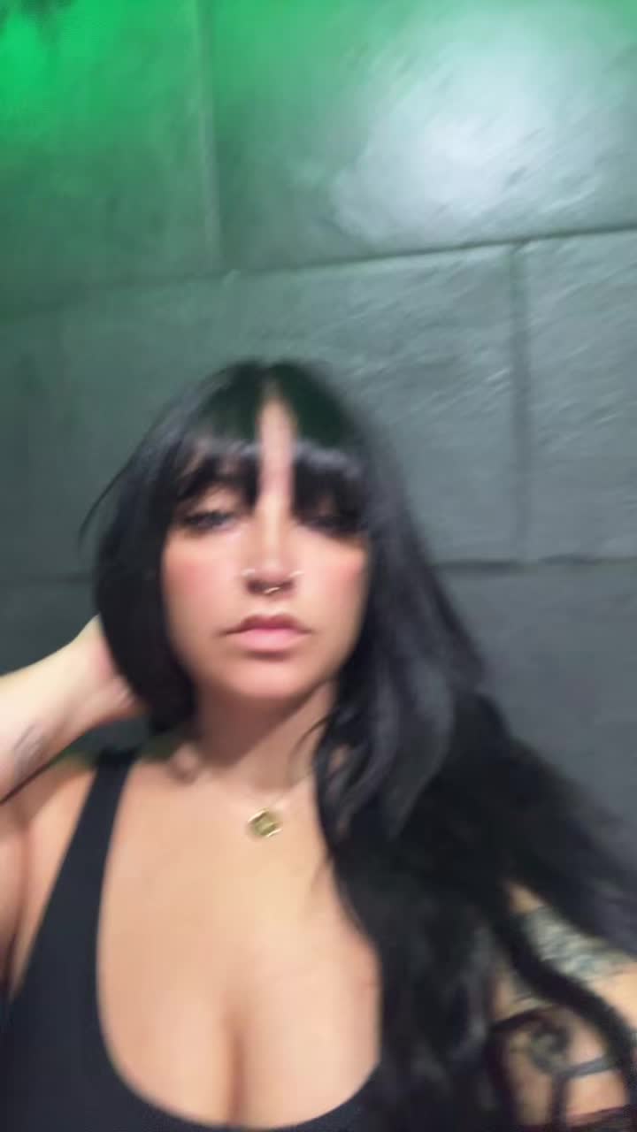 @ᴋᴇɪᴋᴇ ᴋᴡʀᴀ 🦈