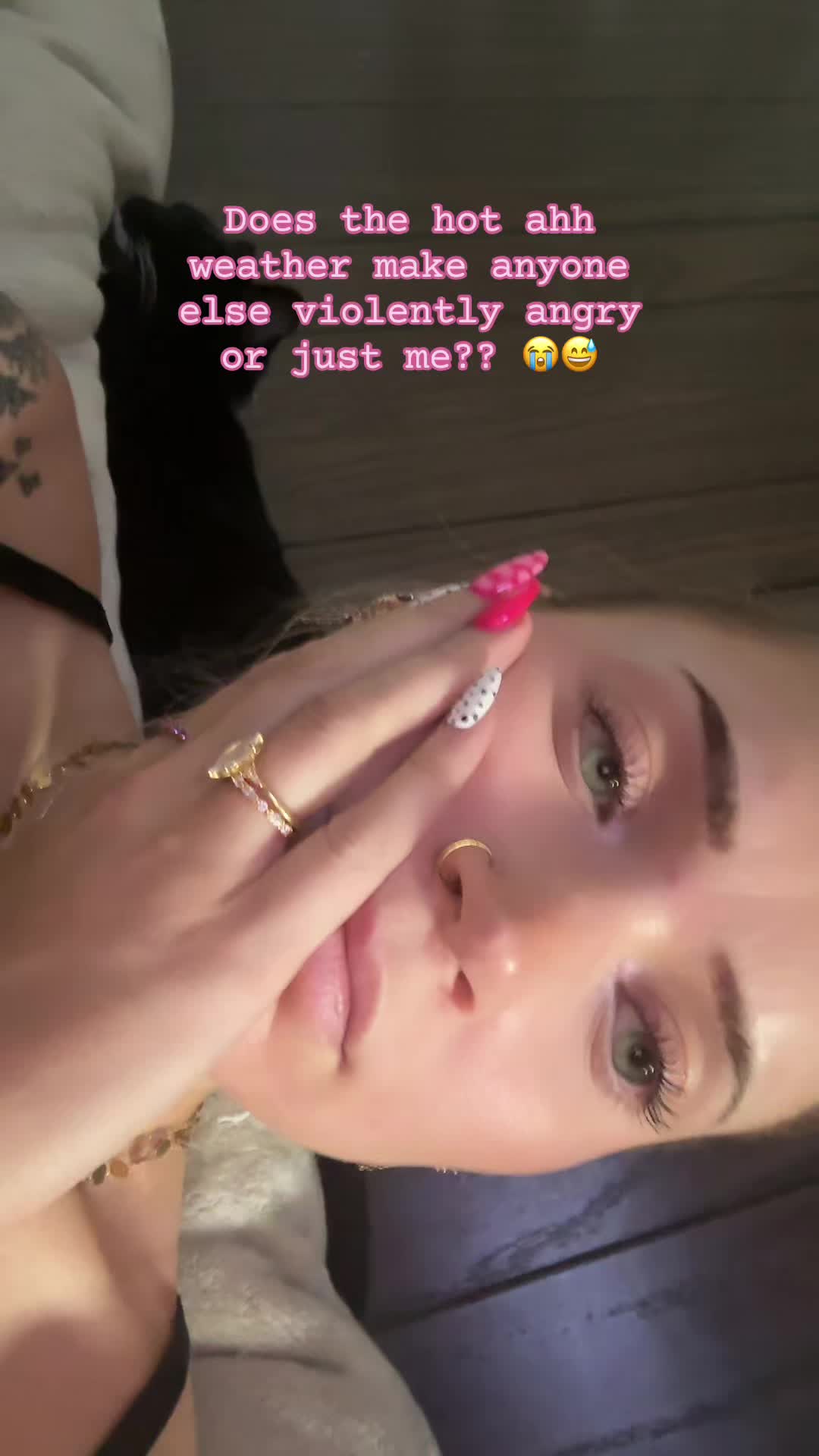 @Emily Rae 🩷