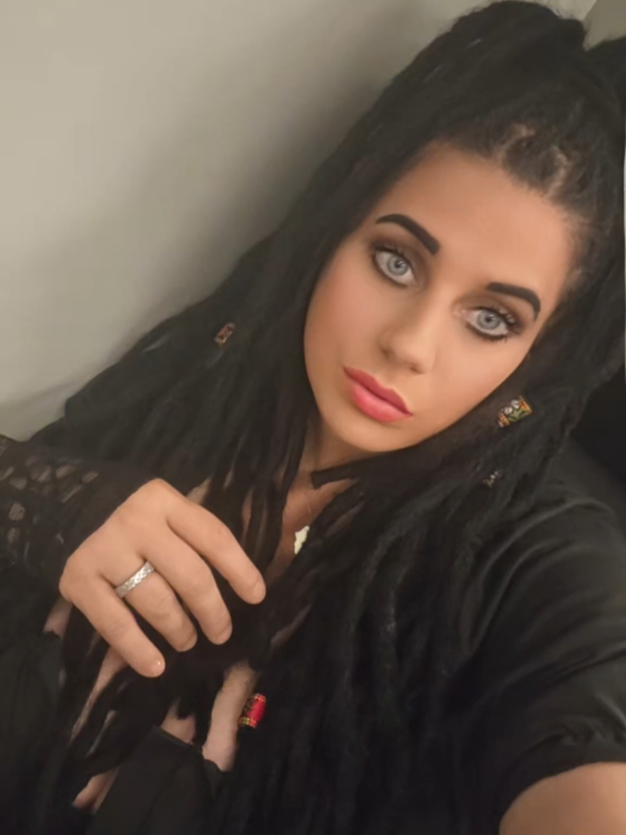 @Nadine Anna Ebanga Meyanga