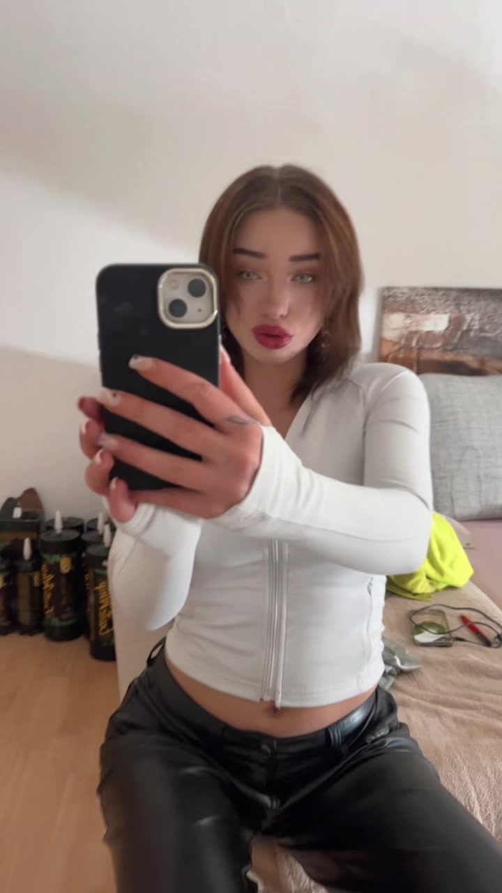 @Kizzaaa💋
