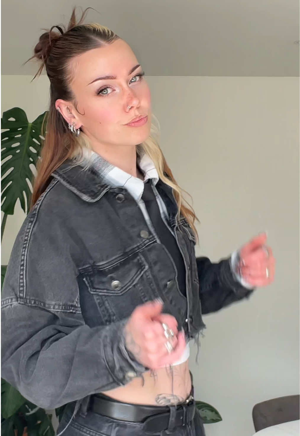 @JESS.