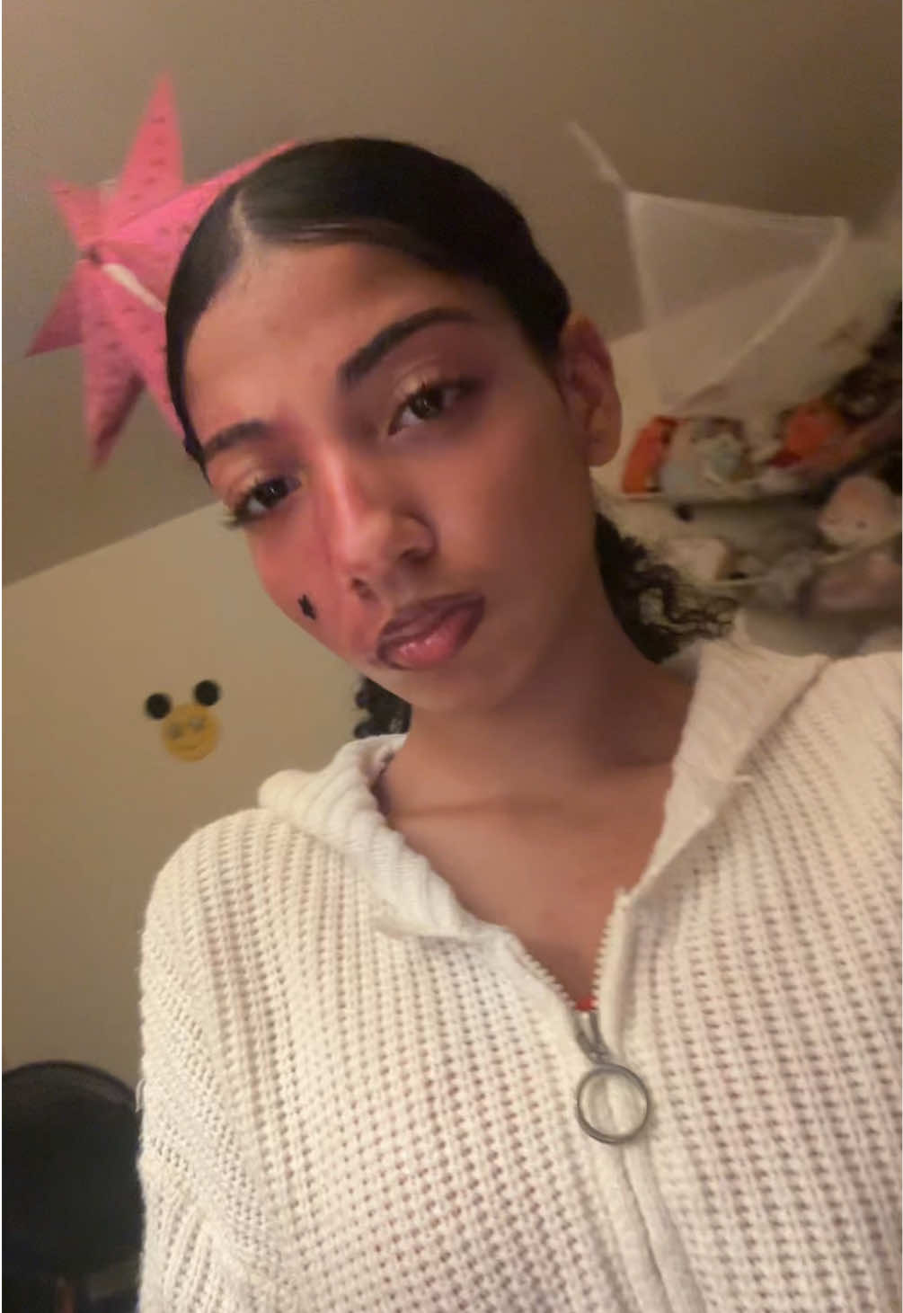 @WH0S_CRYST0L💕