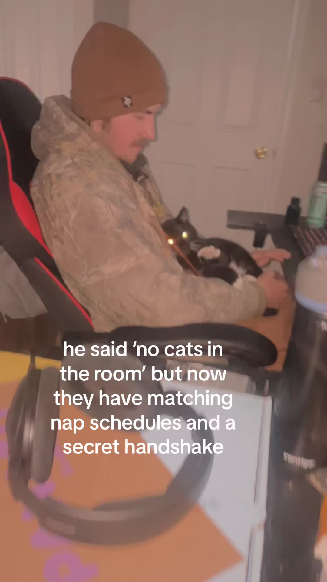 @la