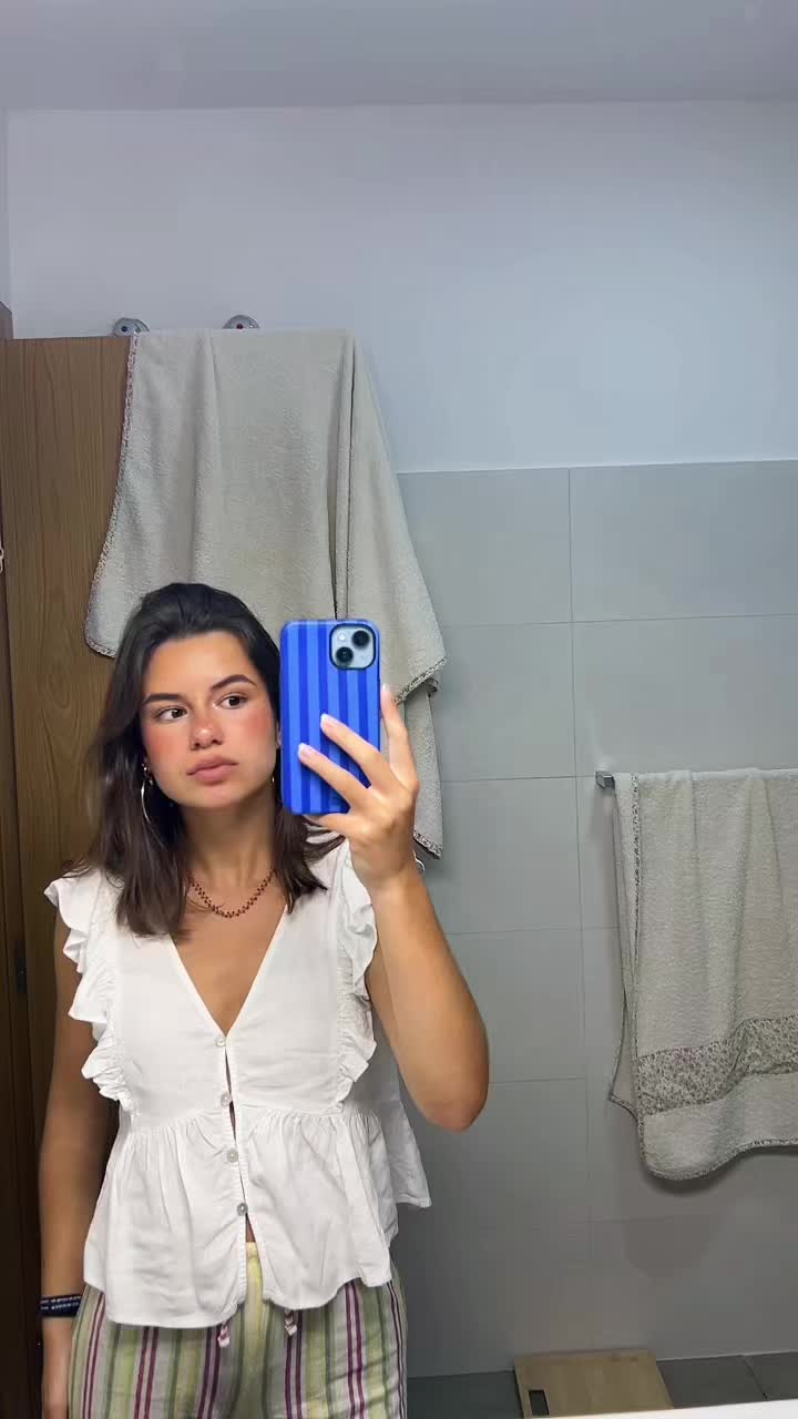 @maría